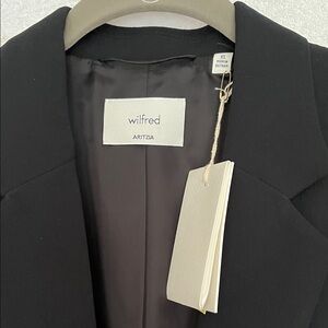 Wilfred Classic Black Blazer